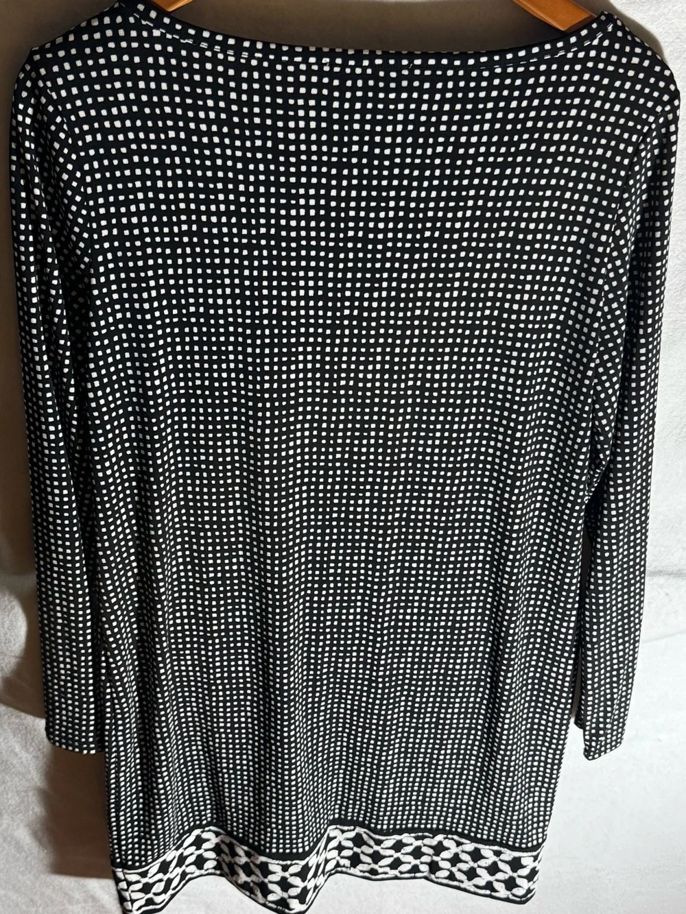 MICHAEL Michael Kors Black and White Long-Sleeve Knit Sheath Dress